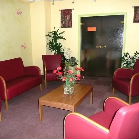 Hotel Des Plantes Angers